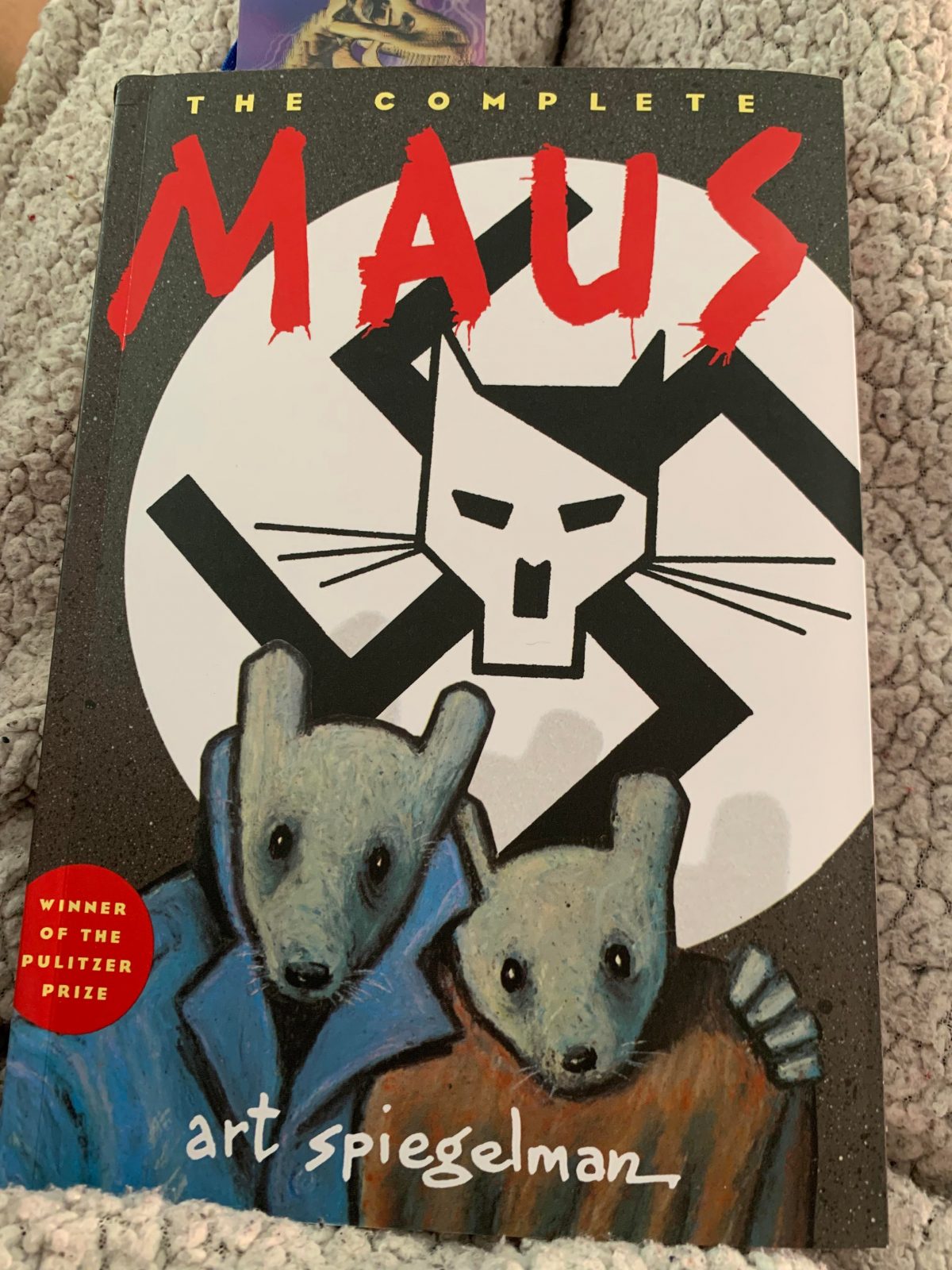 2 months after ordering it, my copy of Maus finally arrived in NL from the UK. I had to pay 9 euros VAT and costs because of Brexit.