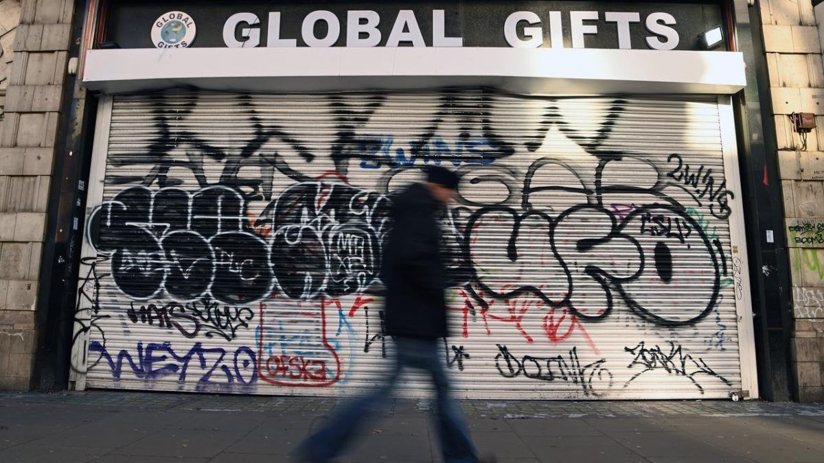 A German view - Brexit stinks to high heaven (translation - https://www.zdf.de/nachrichten/politik/grossbritannien-zwei-jahre-brexit-wirtschaft-100.html)