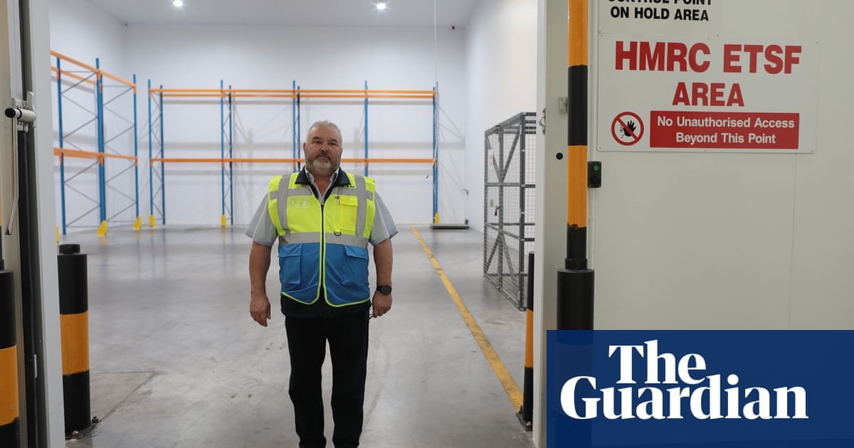 Brexit import controls: is the UK ready and will they push up prices? | Brexit