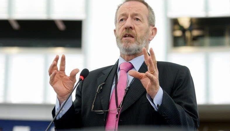 EU agrees new law to impose Brexit sanctions – EURACTIV.com