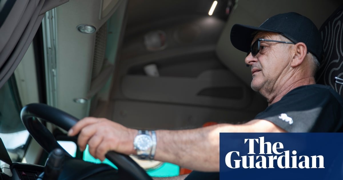 Post-Brexit 'mess' as Italian driver’s lorry held for 55 hours at UK border post