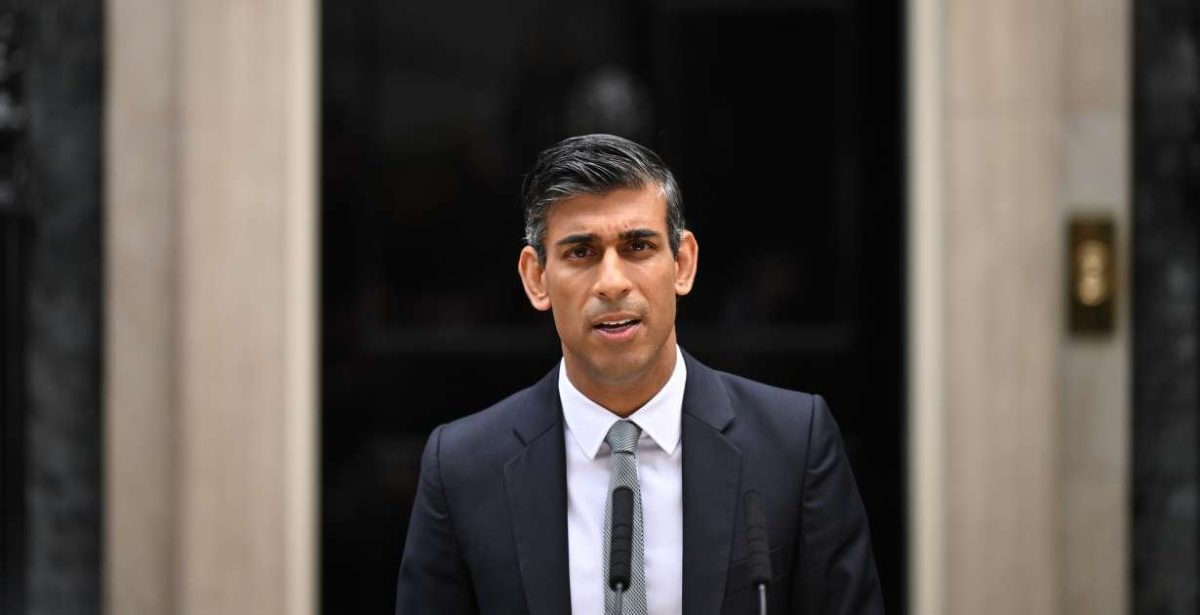 Rishi Sunak walks Brexit tightrope as protocol deal nears