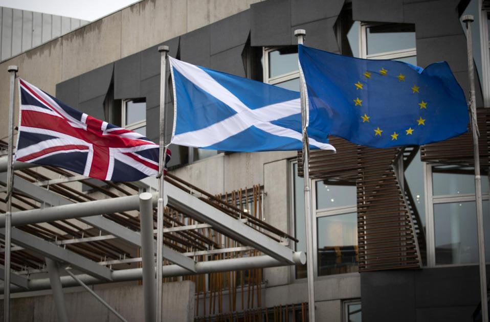 Scotgov Brexit: Scotland 'losing £3bn a year of public revenue'