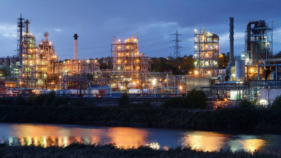 UK chemicals sector hit by £2bn Brexit red tape bill