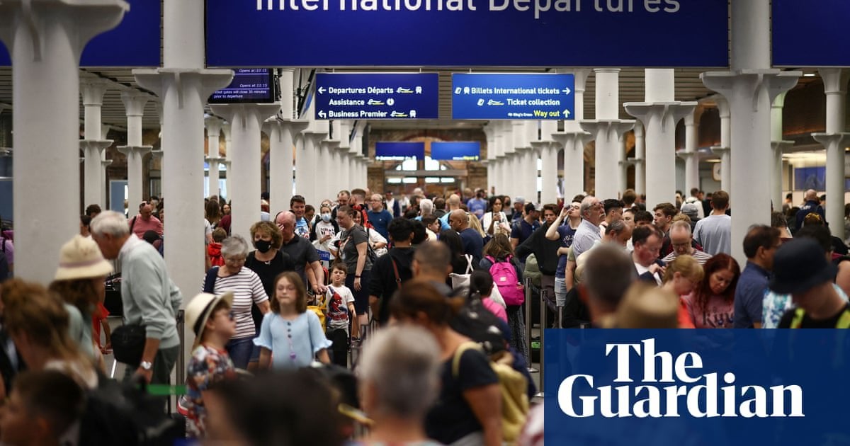 ‘I feel smug going in the short queue’: UK readers on getting EU passports | Brexit | The Guardian